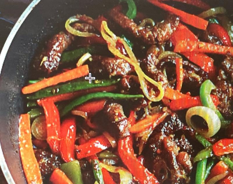 Stir Fried Beef with Vegetable Strips