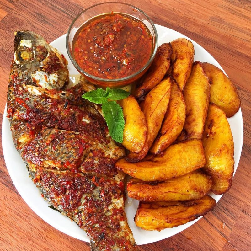 Wet Fried Fish, + Fried Plantain(dodo)